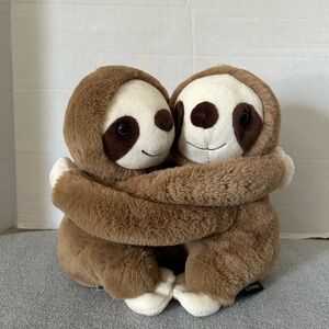 FAO Schwarz 9” Hugging Sloths Brown and White Plush Stuffed Animal Toy